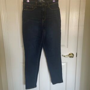 Women's Dark Blue Jeans